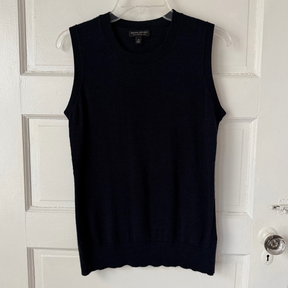 Banana Republic 100% Merino Wool Sleeveless Sweater Pull Over Vest Academia M - Picture 7 of 13